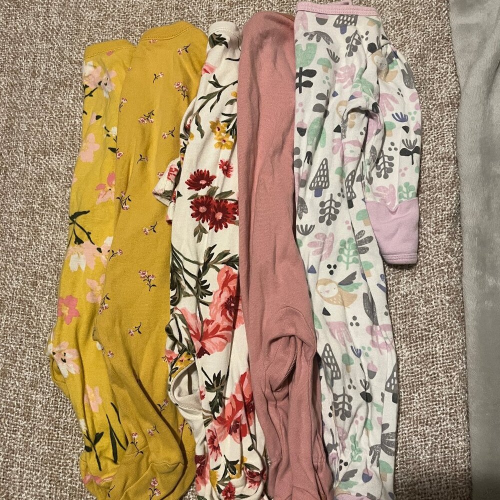 5 Baby Footed Pajamas